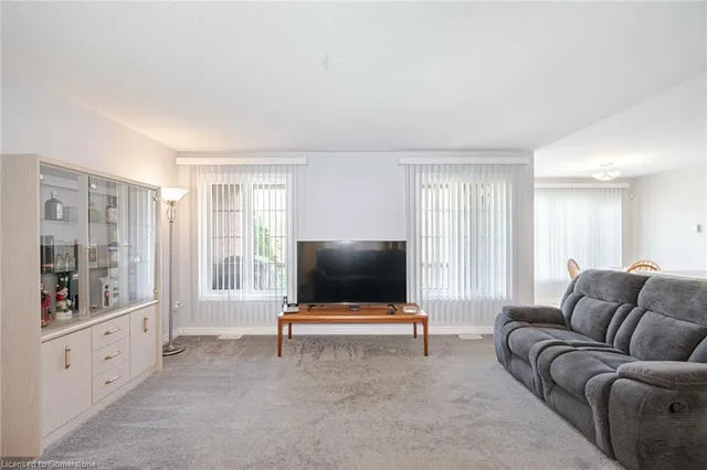 Additional image 11 of 17 Lacorra Way