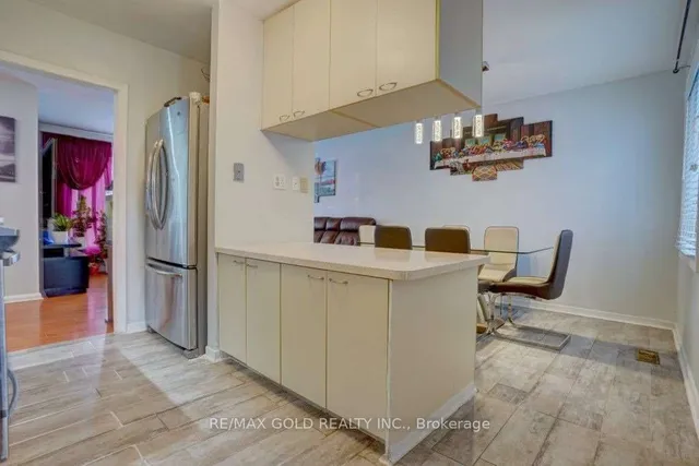 Additional image 16 of 68 Nanwood Dr