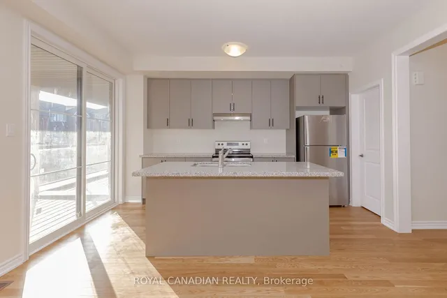 Additional image 14 of 1453 National Common