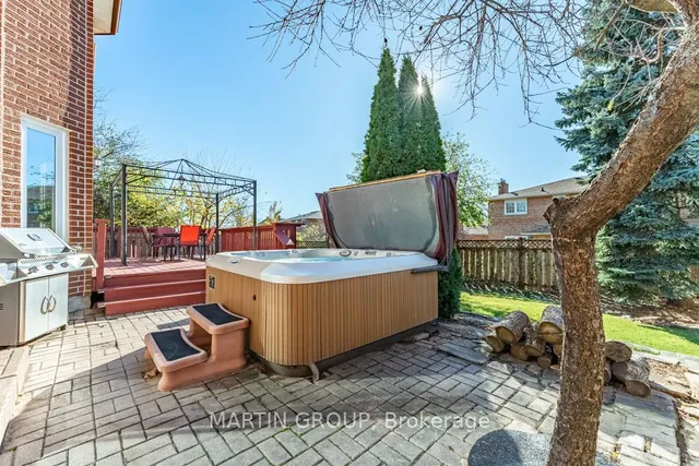 Additional image 35 of 2080 Sixth Line