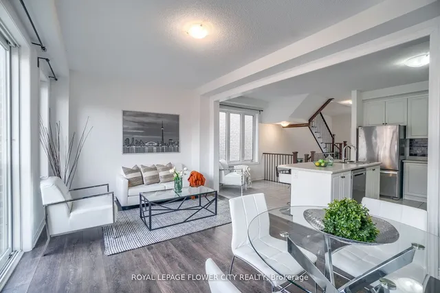 Additional image 17 of 14 Faye St