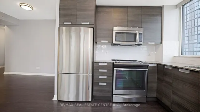 Additional image 14 of 75 Eglinton Ave Unit 902