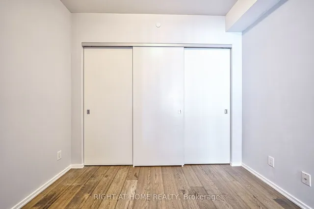 Additional image 25 of 1 Bloor St Unit 4707