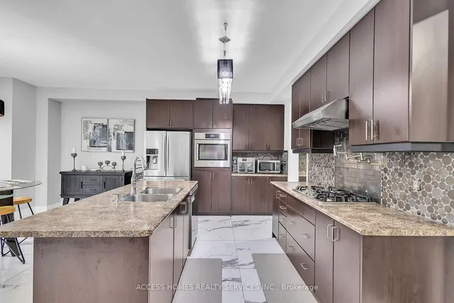 Additional image 15 of 88 Lola Cres