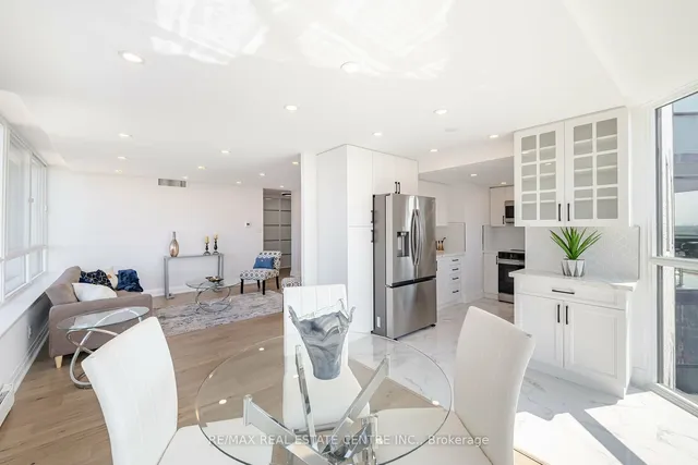 Additional image 14 of 1360 Rathburn Rd Unit 1404