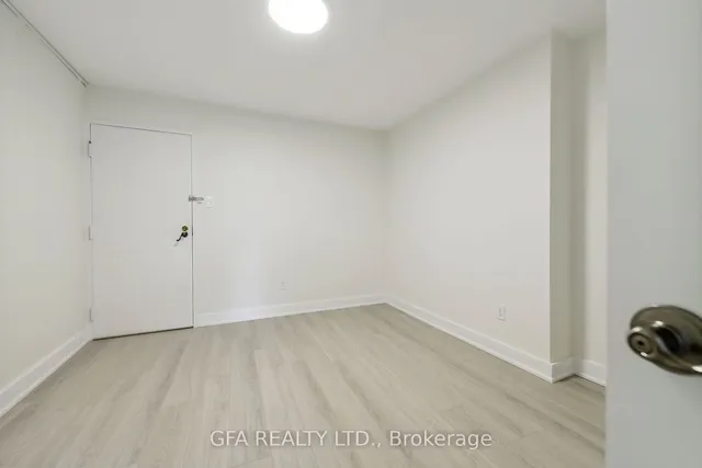 Additional image 29 of 1300 Marlborough Crt Unit 309