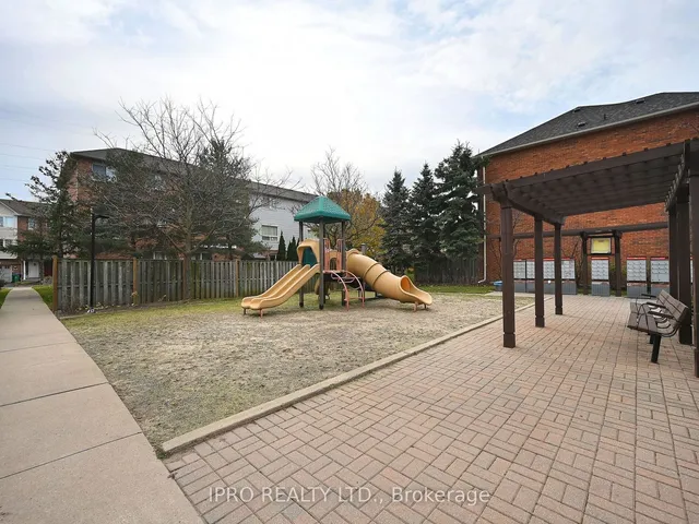 Additional image 40 of 80 Acorn Pl Unit 166