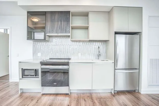 Additional image 12 of 405 Dundas St Unit 310