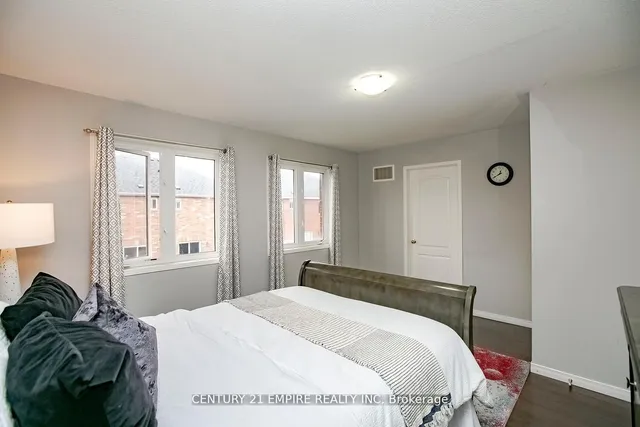 Additional image 19 of 83 Bushmill Circ