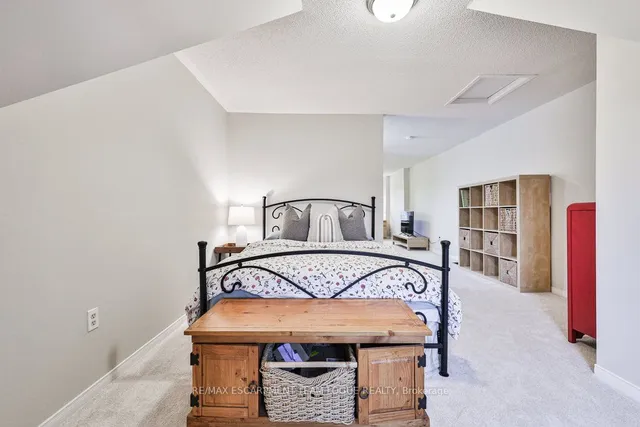 Additional image 22 of 199 Roxton Rd