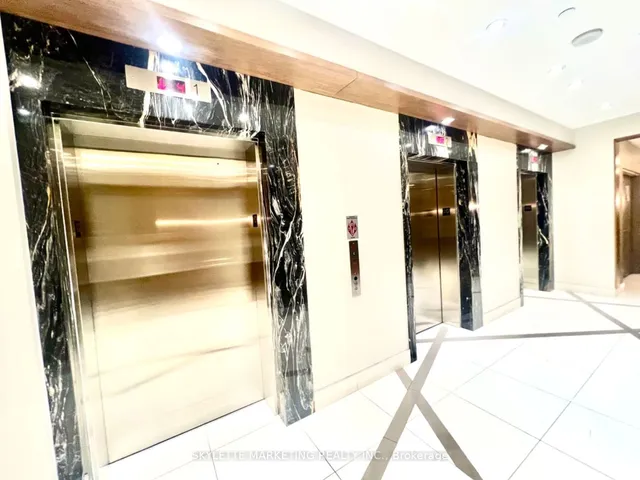 Additional image 2 of 55 Eglinton Ave Unit 111