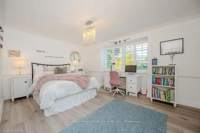 Additional image 21 of 2145 ELMHURST Ave