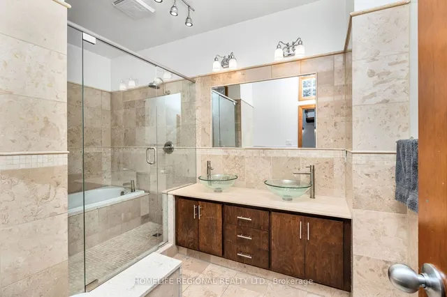 Additional image 30 of 62 Claremont St Unit 6