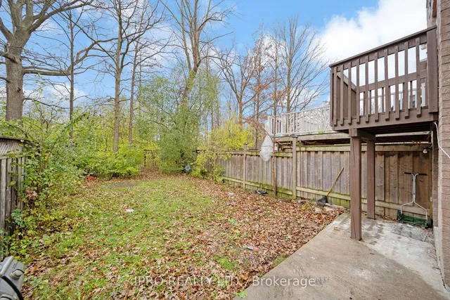 Additional image 37 of 1204 Prestonwood Cres