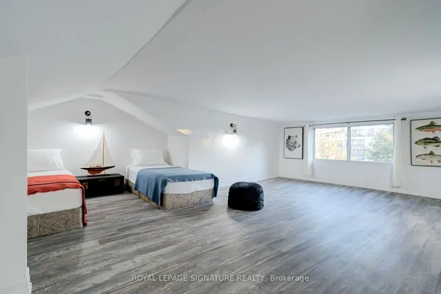 Additional image 32 of 36 Gothic Ave