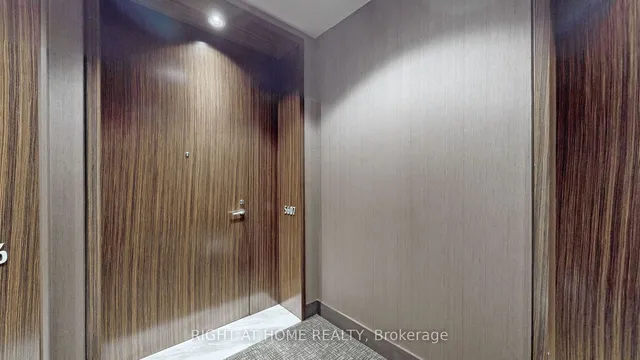 Additional image 4 of 180 University Ave Unit 5607