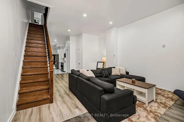 Additional image 5 of 121 Mulock Ave