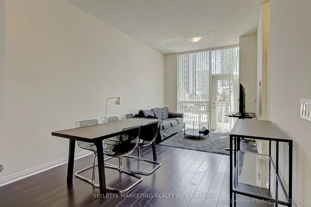 55 Eglinton Ave Unit 111