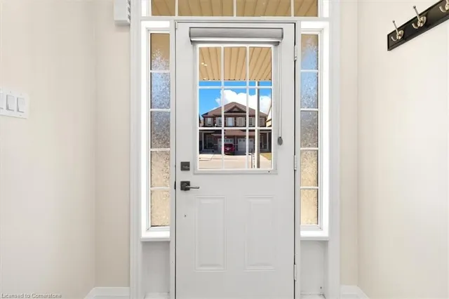 Additional image 14 of 904 Oasis Dr