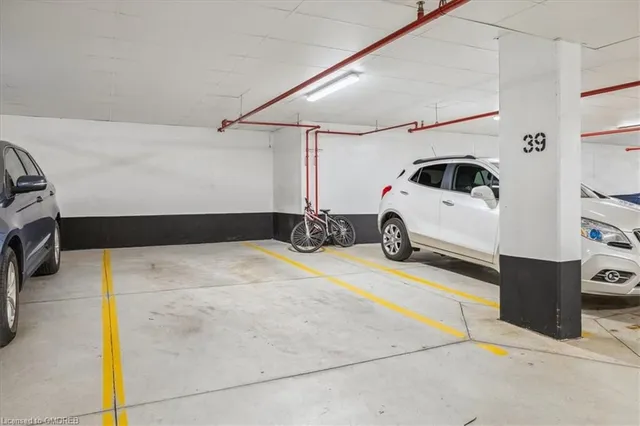 Additional image 28 of 128 Grovewood Common Unit 629