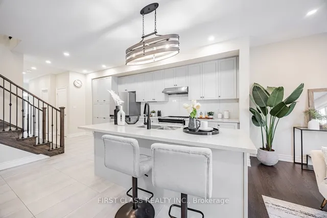 Additional image 10 of 8 Reign Lane