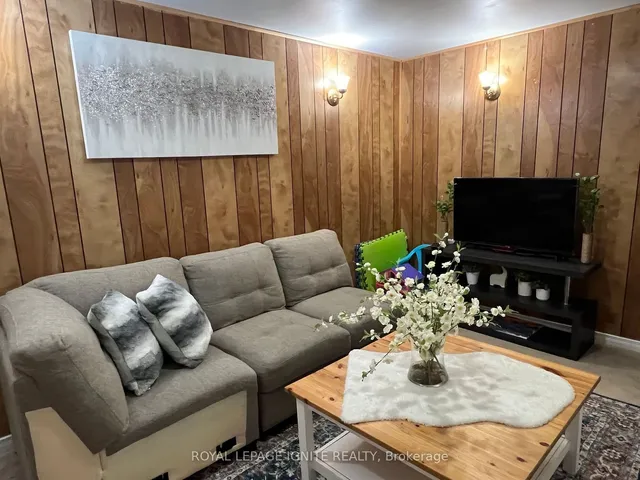 Additional image 22 of 45 Hansen Rd Unit 53