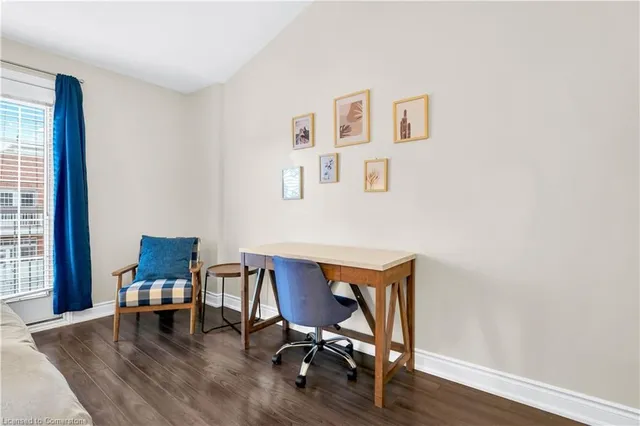 Additional image 39 of 2082 Pine St