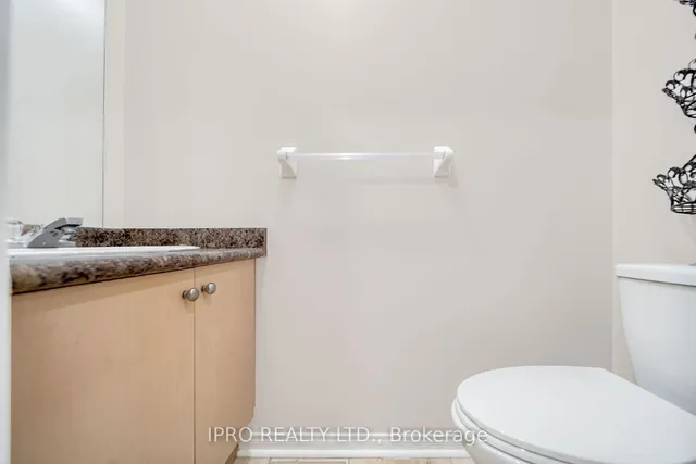 Additional image 11 of 1204 Prestonwood Cres