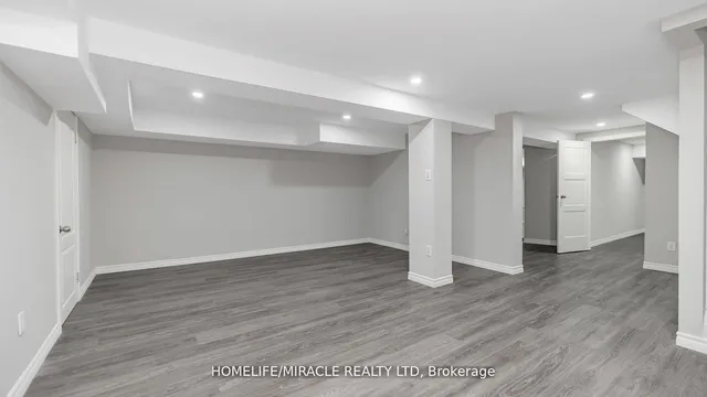 Additional image 36 of 1575 Shale Oak Mews