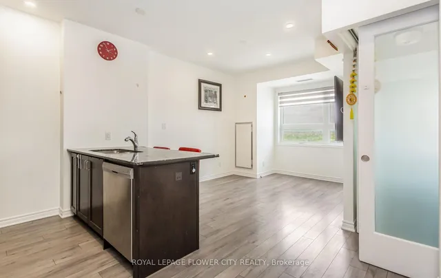 Additional image 6 of 200 Lagerfeld Dr Unit 521