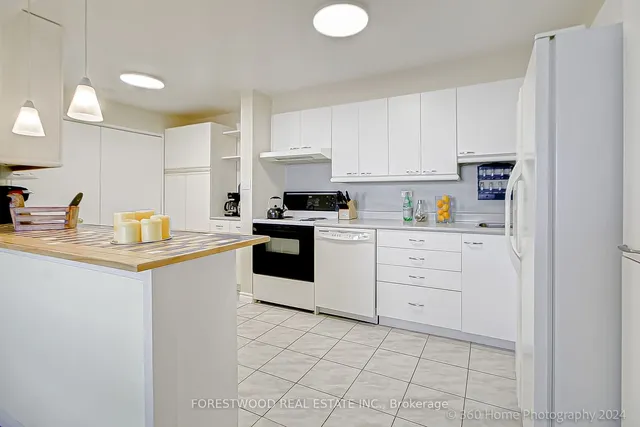 Additional image 10 of 1320 Mississauga Valley Blvd Unit 1015