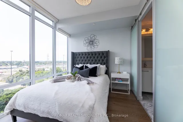 Additional image 16 of 90 PARK LAWN Rd Unit 1212