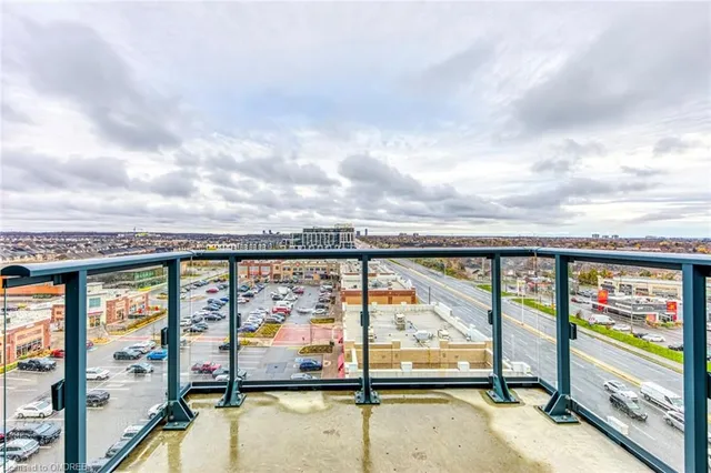 Additional image 33 of 509 Dundas St Unit 812