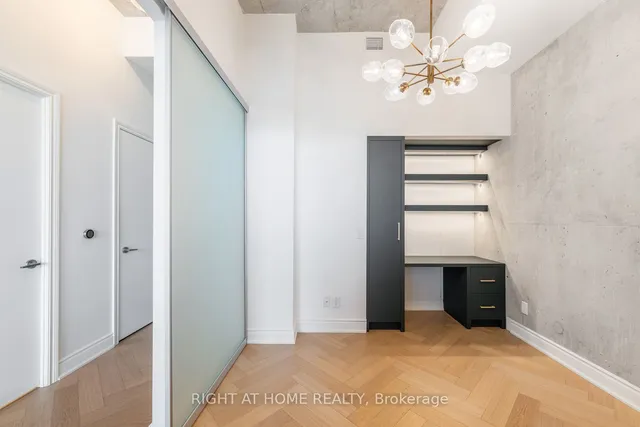 Additional image 10 of 608 Richmond St Unit LPH02