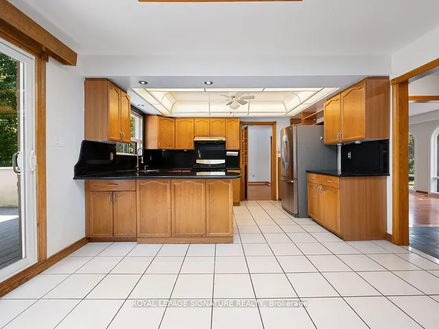 Additional image 12 of 165 Cavendish Crt