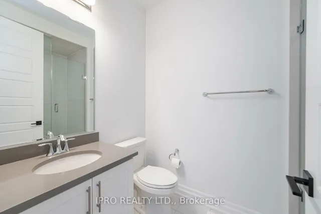 Additional image 30 of 1507 Lakeport Cres