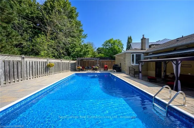 Additional image 27 of 1381 CONSTANCE Dr