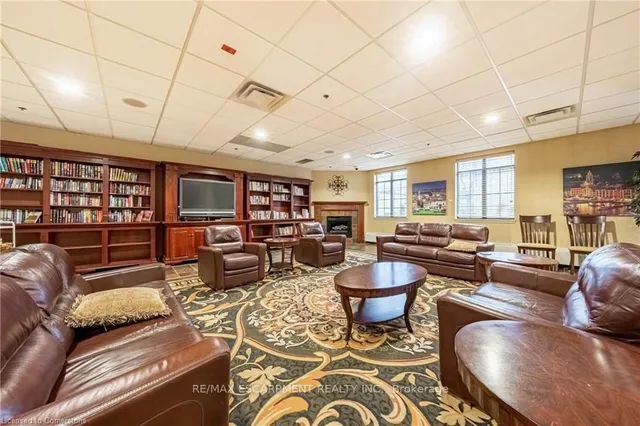 Additional image 25 of 399 Elizabeth St Unit 608