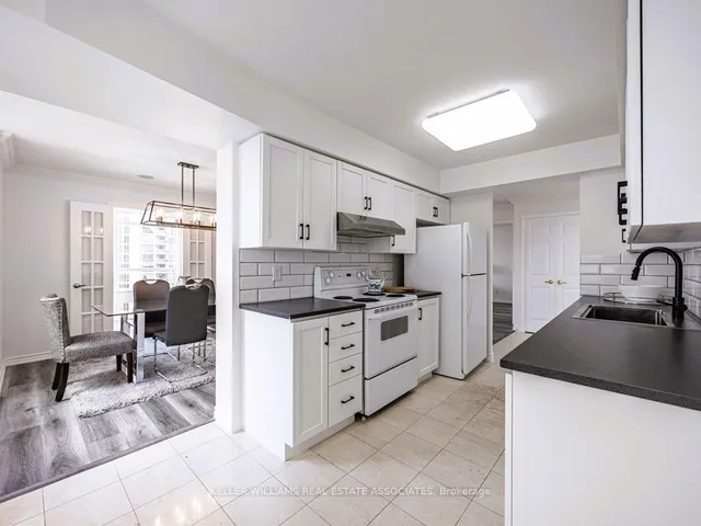 Additional image 13 of 35 Kingsbridge Garden Circ Unit 2112