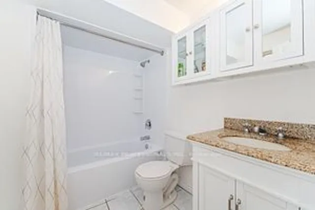 Additional image 36 of 292 Laurentian Ave