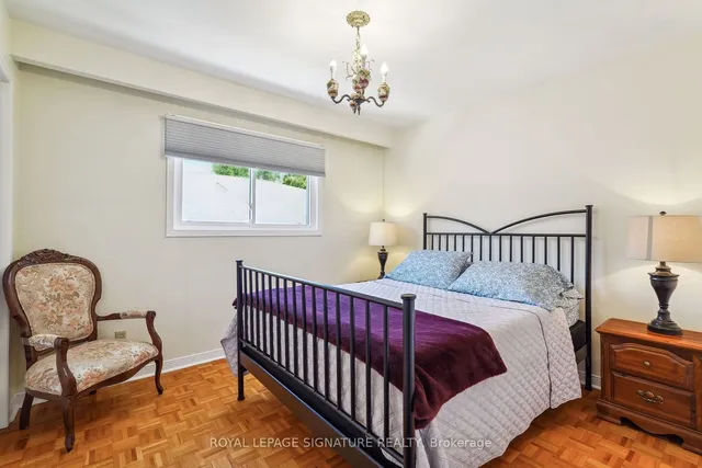 Additional image 17 of 38 Larchmere Ave