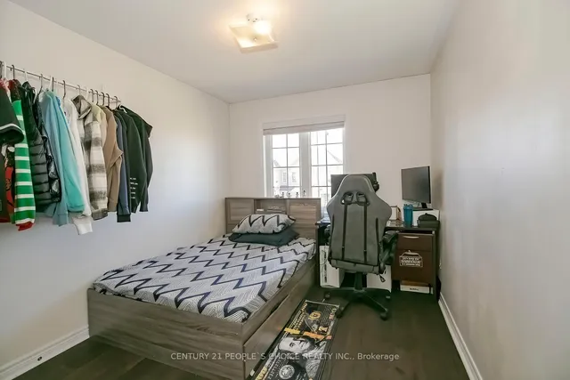 Additional image 33 of 58 Lanark Circ