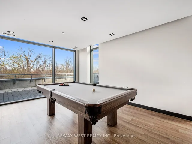 Additional image 31 of 5240 Dundas St Unit B209