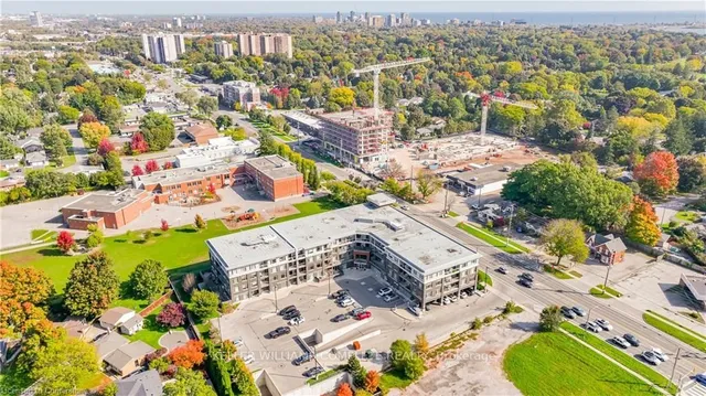 Additional image 29 of 457 Plains Rd Unit 221