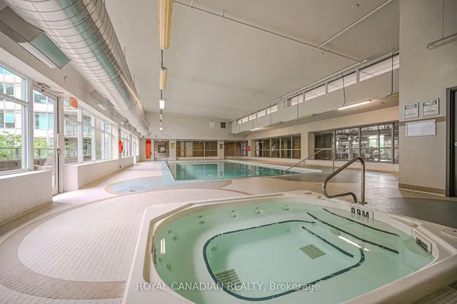 Additional image 31 of 25 Town Centre Crt Unit 701