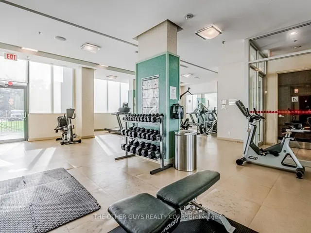 Additional image 6 of 100 John St Unit 2103