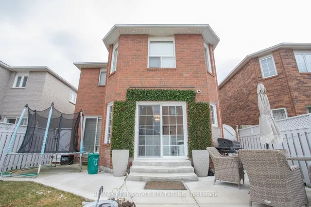 Additional image 39 of 835 Stonebridge Ave