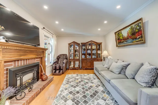 Additional image 10 of 2350 Deer Run Ave