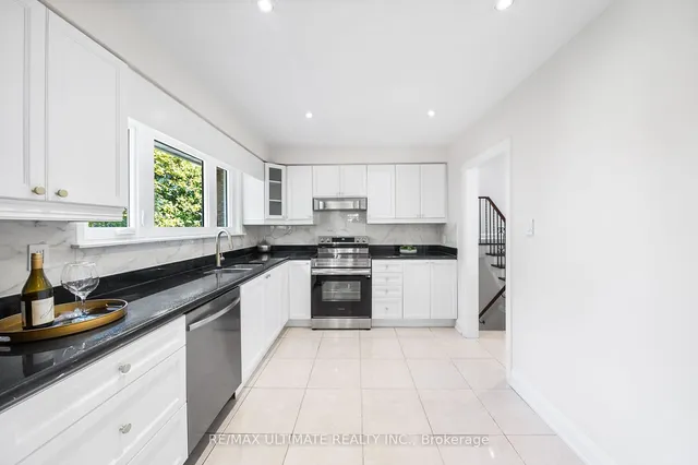 Additional image 8 of 66 Lloydminster Cres