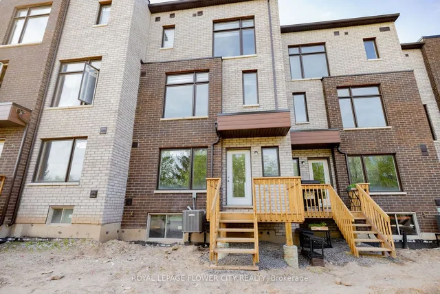 Additional image 39 of 38 Queenpost Dr